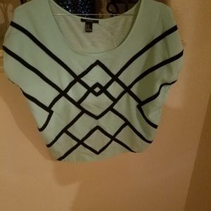 Forever 21 pull over shirt